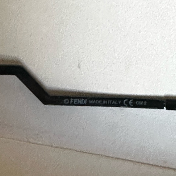 Fendi Crystal cat eye sunglasses - Picture 3 of 4